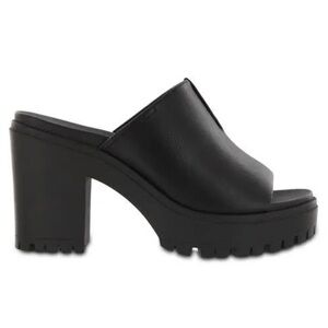 Mia Teenah Lug Sole Sandal in Black Malt Size 10